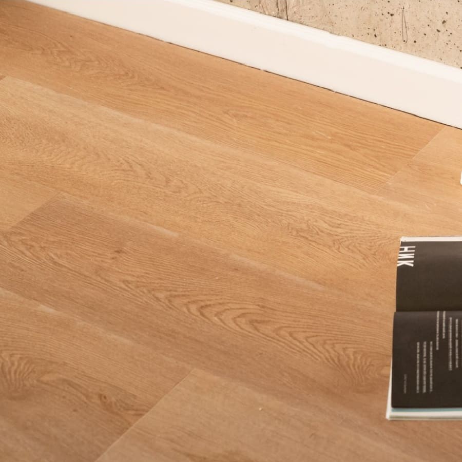 SPC ламинат VinilPol 7898-EIR Дуб Верона фото 1 — ПетроПол