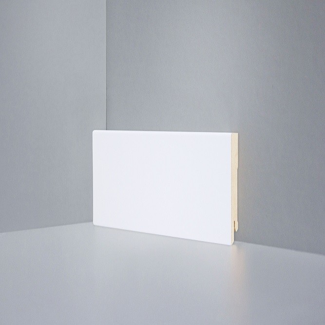 Плинтус Deartio МДФ U 106-80 (80х16х2050) Белый фото 1 — ПетроПол