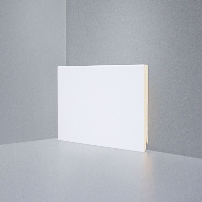 Плинтус Deartio МДФ U 106-100 (100х16х2050) Белый фото 1 — ПетроПол